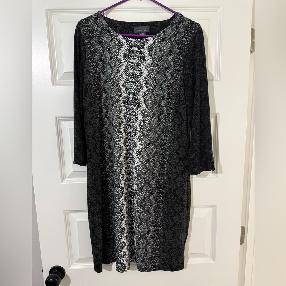 Covington Black and White Long Sleeve Sheath Dress